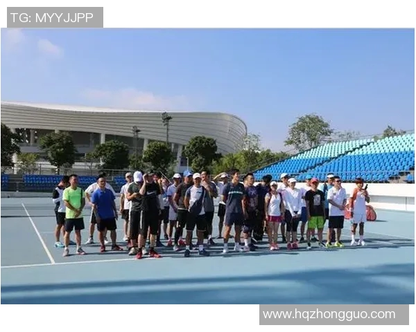 南京网球队的力量揭秘:网球巨献背后的奋斗与荣耀 南京网球队的力量揭秘:网球巨献背后的奋斗与荣耀